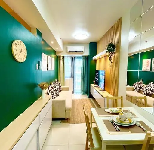 Cozy And Aesthetic Unit Near Moa Airport And Ikea Apartment Manila