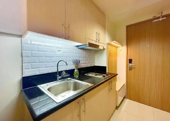 Cozy And Aesthetic Unit Near Moa Airport And Ikea Manila