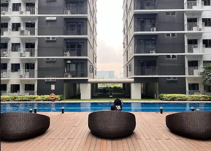 Apartment Cozy And Aesthetic Unit Near Moa Airport And Ikea Manila